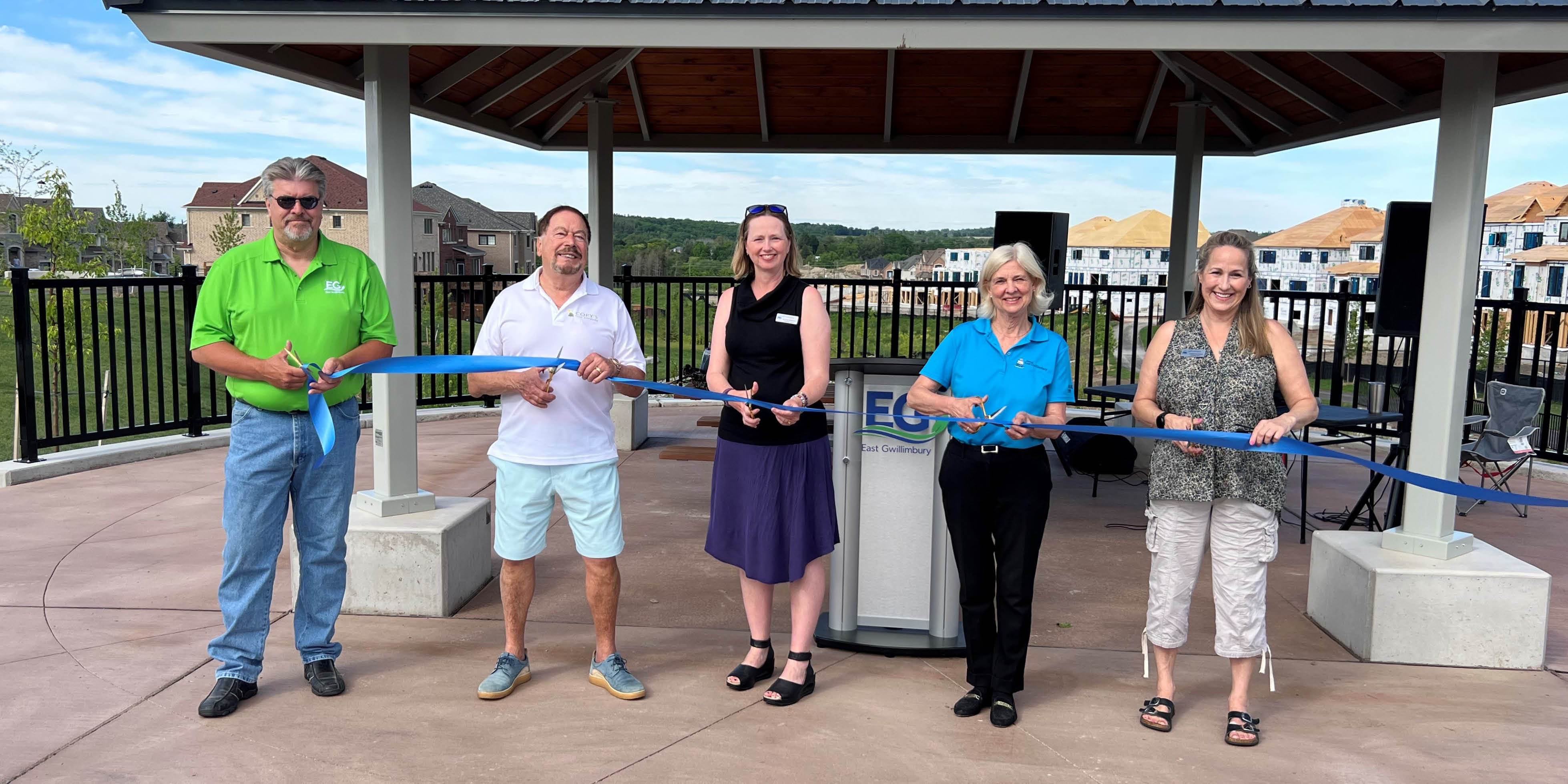 Vista Hills Park opening ribbon cutting with East Gwillimbury Council