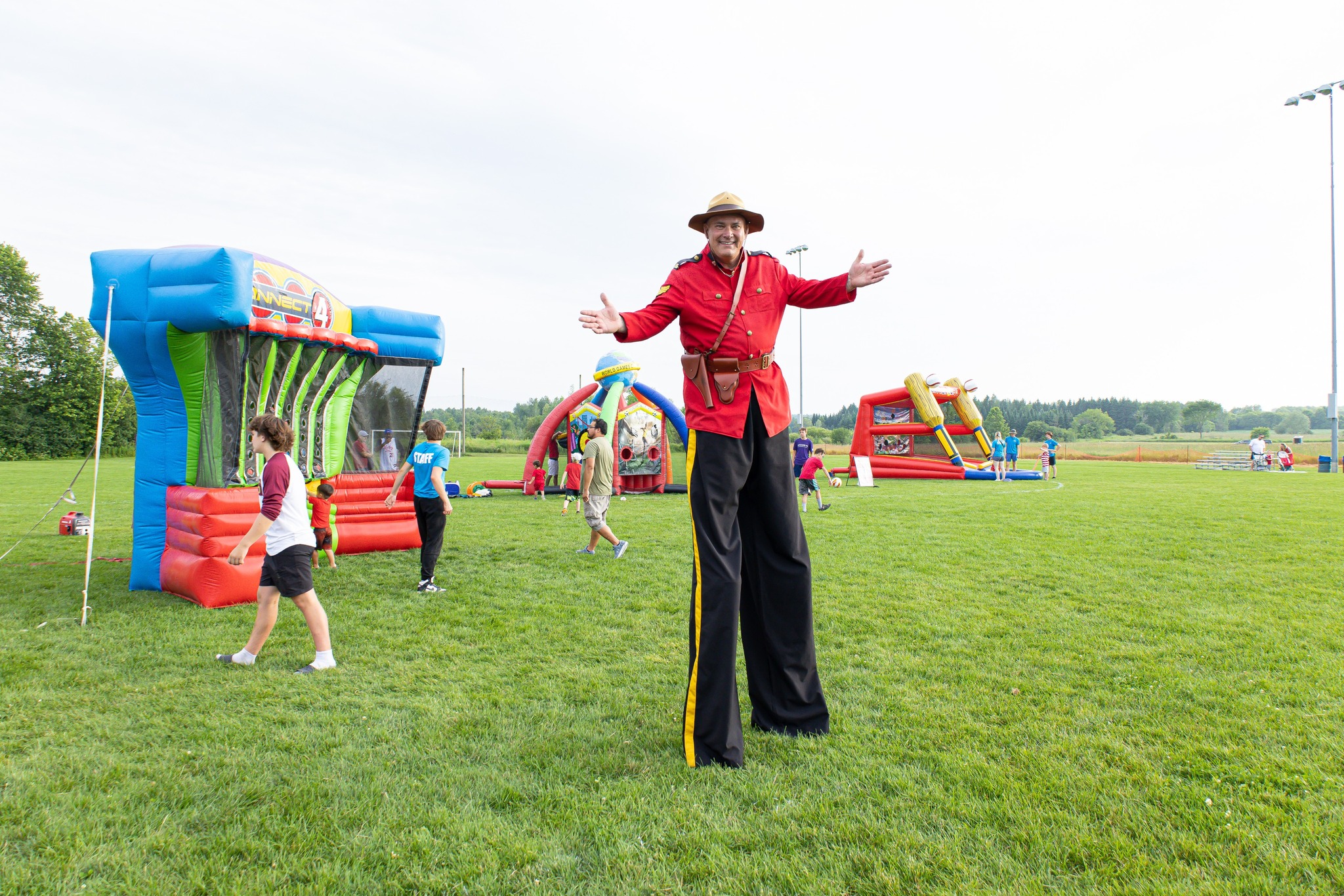 Mounty in stilts