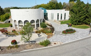 East Gwillimbury Accessibility Courtyard